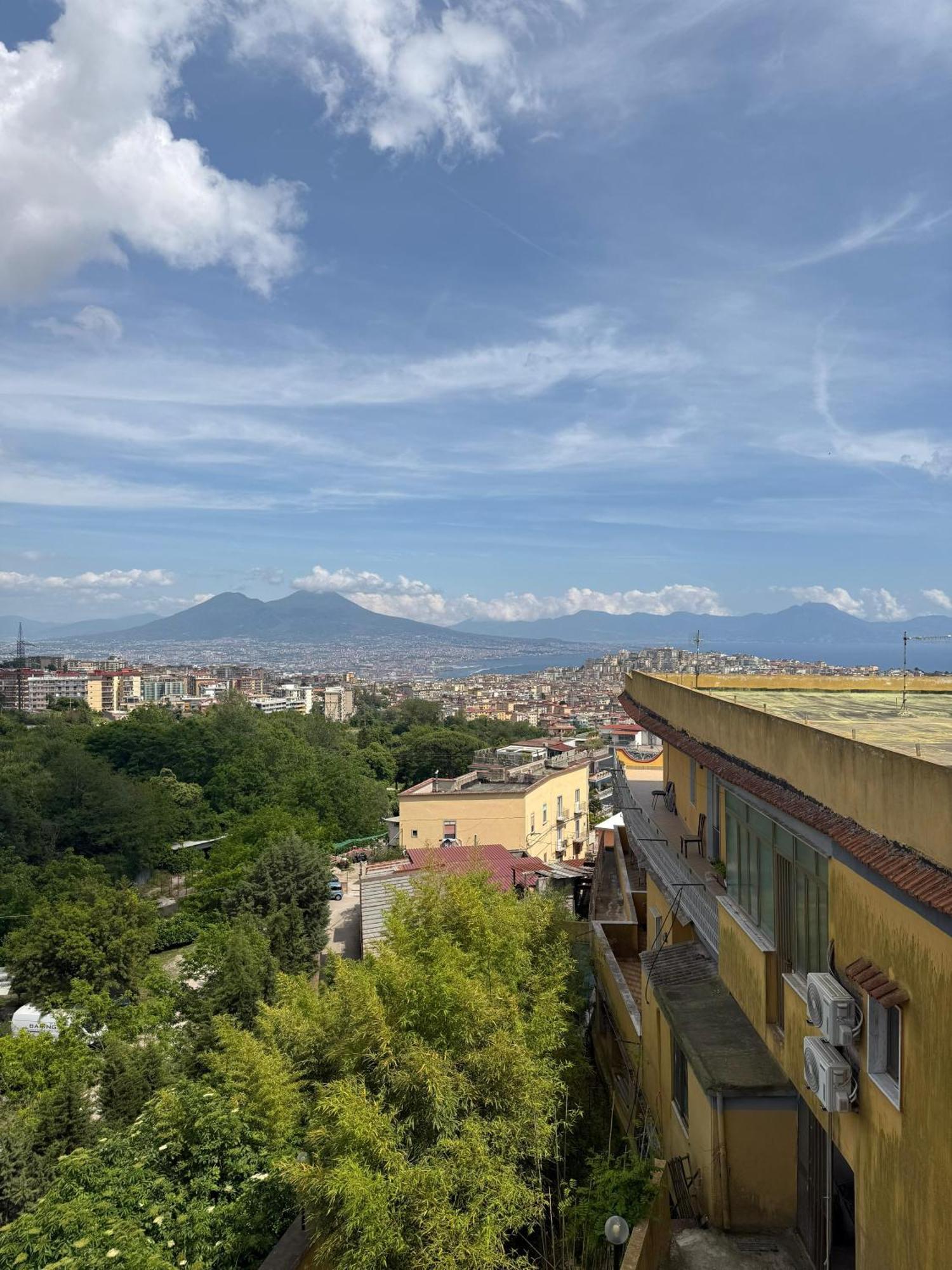 Panoramic Apartment Napels Buitenkant foto